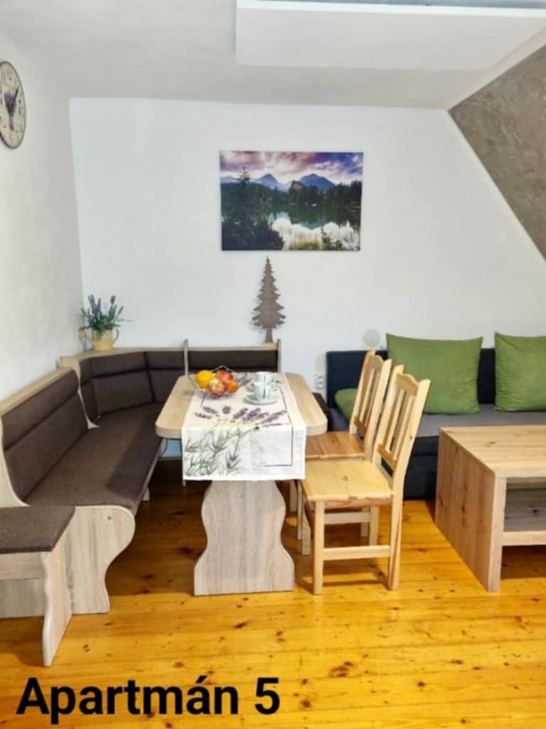 Chata Lieskovec - Chata V Lese Blizko Zubacky Tatranska Strba Bagian luar foto